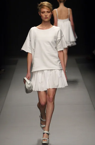Look 27